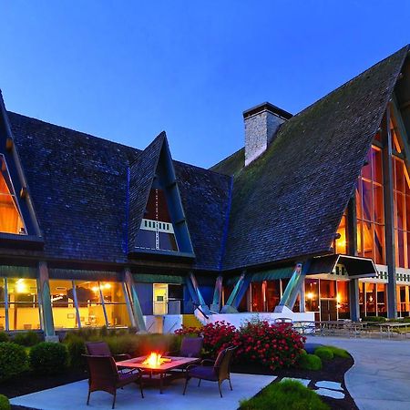 Hueston Woods Lodge And Conference Center College Corner Bagian luar foto