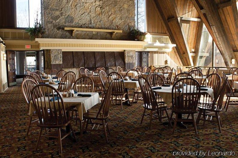Hueston Woods Lodge And Conference Center College Corner Bagian luar foto