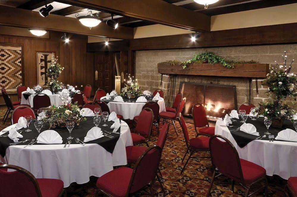 Hueston Woods Lodge And Conference Center College Corner Bagian luar foto